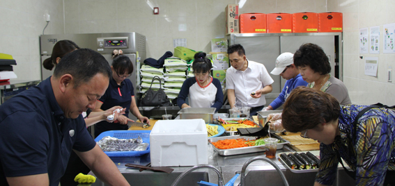 외국인 근로자에 사랑의 인술 펼치는 '파주 술이홀라이온스클럽'