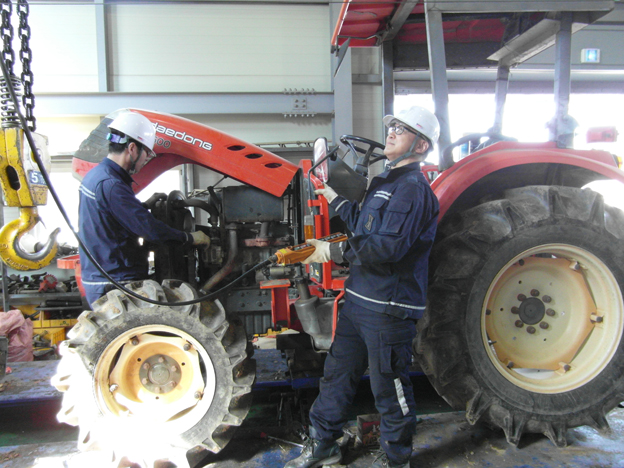 육군3군수사령부 3796부대, 영농철 농기계수리 지원